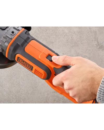 Шліфмашина кутова - болгарка акумуляторна BLACK+DECKER BCG720N