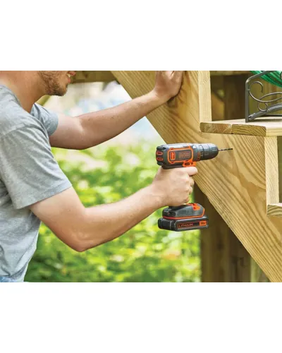 Дриль-шурупокрут акумуляторний BLACK+DECKER BDCDC18KB