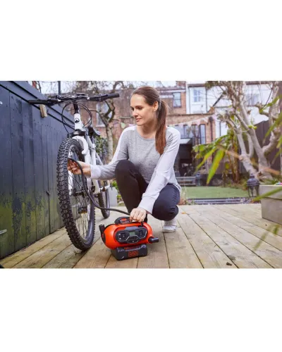 Компресор автомобільний акумуляторний BLACK+DECKER BDCINF18N