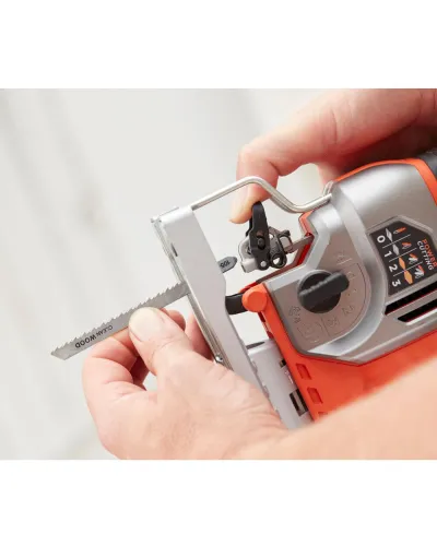 Пила лобзиковая мережева BLACK+DECKER BES610