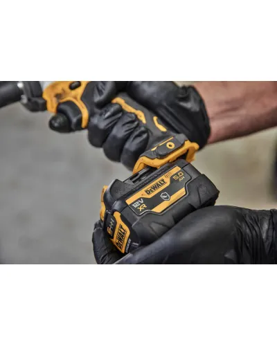 Акумуляторна батарея GFN DeWALT DCB126G