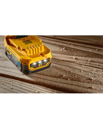 Акумуляторна батарея PowerStack DeWALT DCBP034