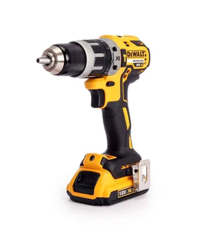 Набір з трьох інструментів безщіткових DeWALT DCK384P2T