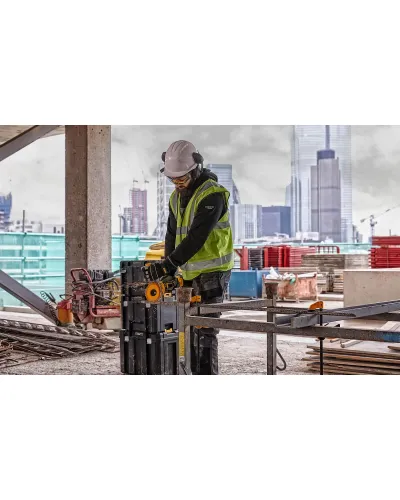 Шліфмашина кутова - болгарка акумуляторна безщіткова DeWALT DCG418T2