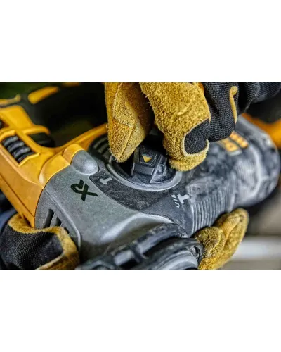 Перфоратор акумуляторний безщітковий SDS-Plus DeWALT DCH274P2T