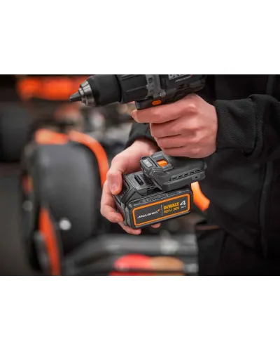 Набір з двох інструментів акумуляторних безщіткових McLaren F1 TEAM LIMITED EDITION DeWALT DCK200MM2T