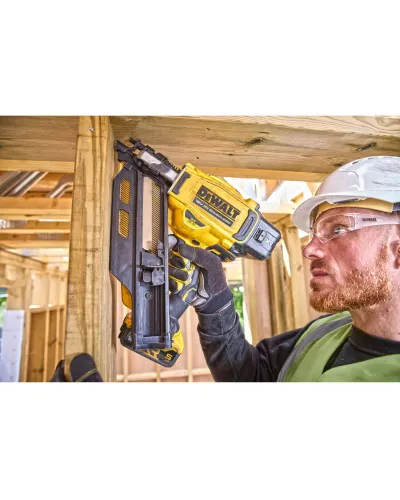Пістолет цвяхозабивний акумуляторний безщітковий DeWALT DCN930P2