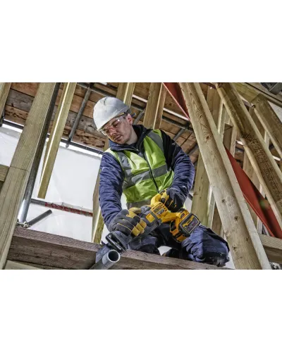 Пила шабельна акумуляторна DeWALT DCS389T2