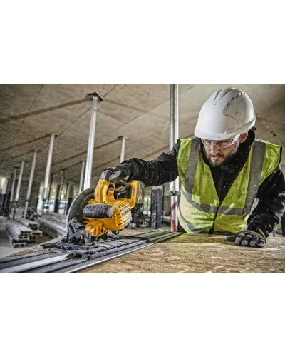 Пила дискова акумуляторна DeWALT DCS579T2