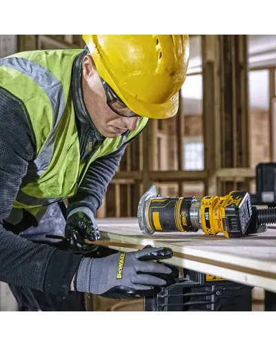 Фрезер акумуляторний безщітковий DeWALT DCW604P2