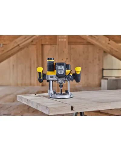 Фрезер акумуляторний безщітковий DeWALT DCW620NT