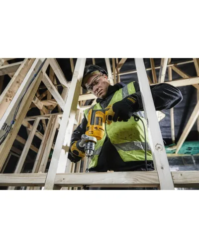 Дриль мережевий ударний DeWALT DWD024