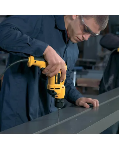 Дриль мережевий DeWALT DWD112S