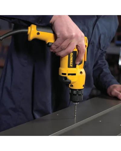Дриль мережевий DeWALT DWD112S