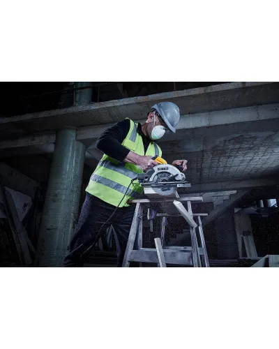 Пила дискова мережева DeWALT DWE5615