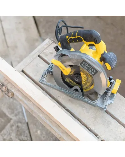Пила циркулярна мережева STANLEY FATMAX FME301