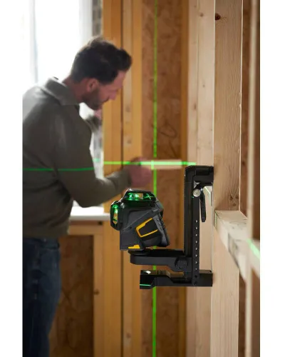 Рівень лазерний FatMax®MultilineGreen трипроменевий площинний самовирівнюючий, чемодан STANLEY FMHT1-77356