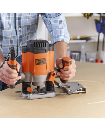 Фрезер мережевий BLACK+DECKER KW1200E