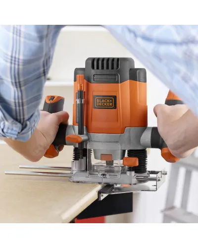Фрезер мережевий BLACK+DECKER KW1200E