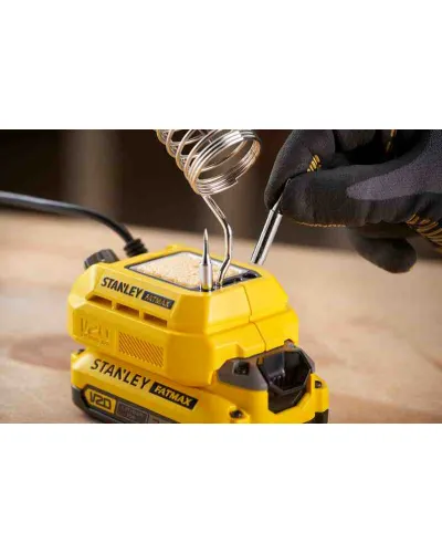 Паяльник акумуляторний STANLEY FATMAX SFMCE040B