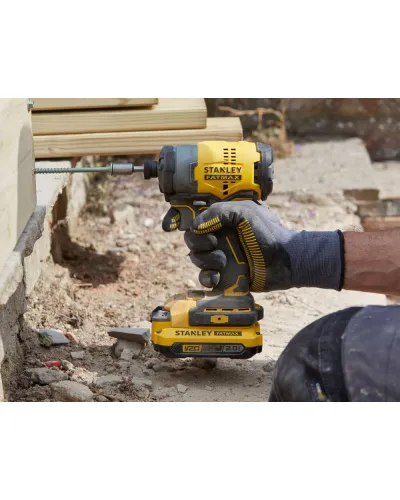 Гайковерт ударний акумуляторний STANLEY FATMAX SFMCF810B