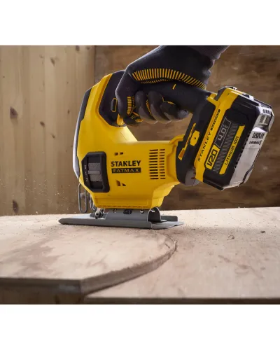Пила лобзикова акумуляторна STANLEY FATMAX SFMCS600B