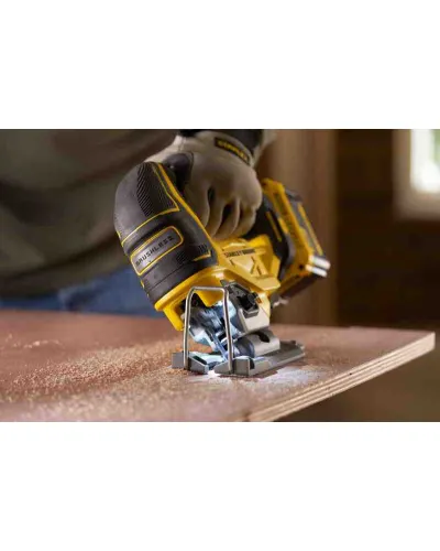 Пила лобзикова акумуляторна STANLEY FATMAX SFMCS650B