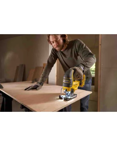 Пила лобзикова акумуляторна STANLEY FATMAX SFMCS650B