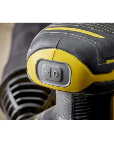 Шліфмашина ексцентрикова акумуляторна безщіткова STANLEY FATMAX SFMCW220B