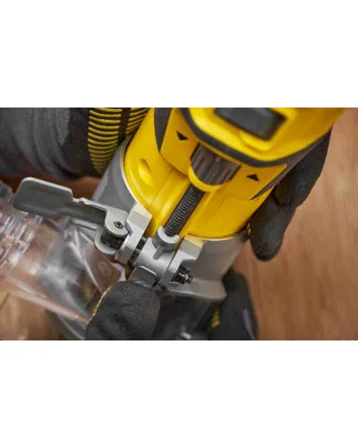 Фрезер акумуляторний безщітковий STANLEY FATMAX SFMCW400B