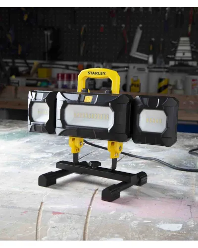 Прожектор світлодіодний STANLEY SXLS37180E