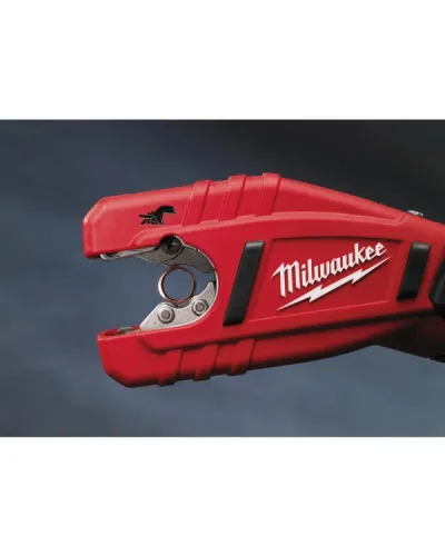 Акумуляторний труборіз MILWAUKEE C12 PC-0 для мідних труб (4933411920)