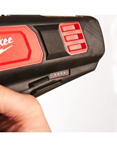 Акумуляторний кабелеріз MILWAUKEE M12 CC-0 кабель до 32 мм (4933431600)