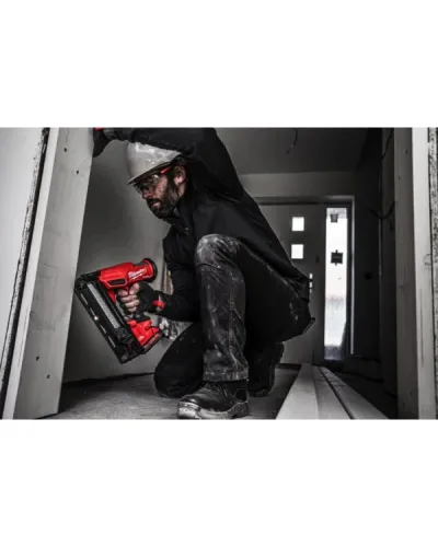 Пістолет цвяхозабивний акумуляторний безщітковий Milwaukee 16GA M18 FN16GA-202X (4933478092)