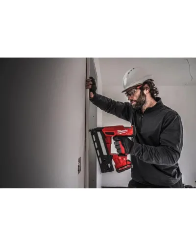 Пистолет гвоздезабивной аккумуляторный бесщёточный Milwaukee 16GA M18 FN16GA-0X (4933478094)