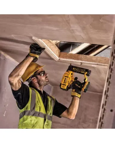 Пістолет цвяхозабивний акумуляторний безщітковий DeWALT DCN680N (DCN680N)