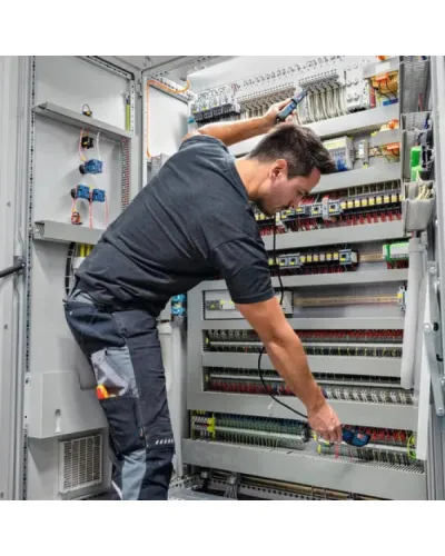 Тестер напруги Bosch GVT 1000-15 Professional (0601077800)