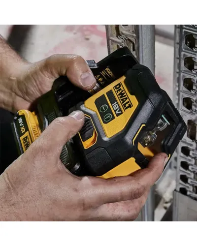 Рівень лазерний лінійний DeWALT DCLE34021N (DCLE34021N)