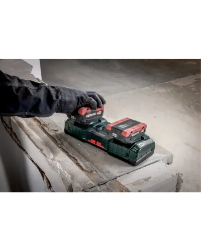 Подвійний швидкозарядний пристрій Metabo ASC 145 DUO AIR COOLED (12 - 36 В) (627495000)