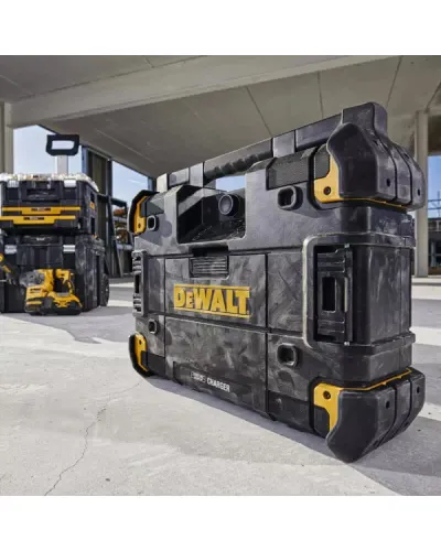 Зарядний пристрій-радіоприймач DeWALT DWST1-81078 (DWST1-81078)