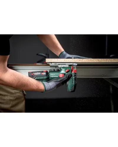 Акумуляторний лобзик Metabo ST 18 L 90 (601047850)