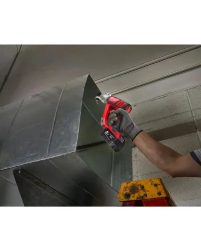Ножиці листові акумуляторні Milwaukee M18 BMS20-0 (без АКБ та ЗП) (4933447935)
