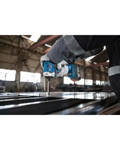 Акумуляторний ударний гайковерт Bosch Professional GDR 18V-215 (без АКБ і ЗП) (06019N2020)