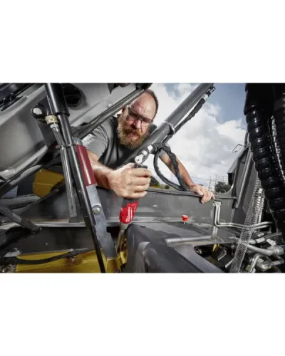 Тріскачка акумуляторна безщіткова подовжена Milwaukee M12 2FHIR38LR-0 (3/8" - 47 Нм) (4933480791)