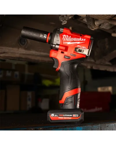 Гайковерт акумуляторний ударний безщітковий Milwaukee M12 FCIWF38G3-0 3/8" (без АКБ і ЗП) (4933493451)
