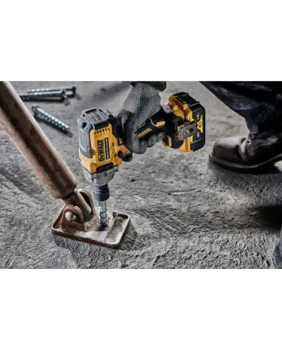 Гайковерт ударний акумуляторний безщітковий DeWALT DCF892P2T (DCF892P2T)