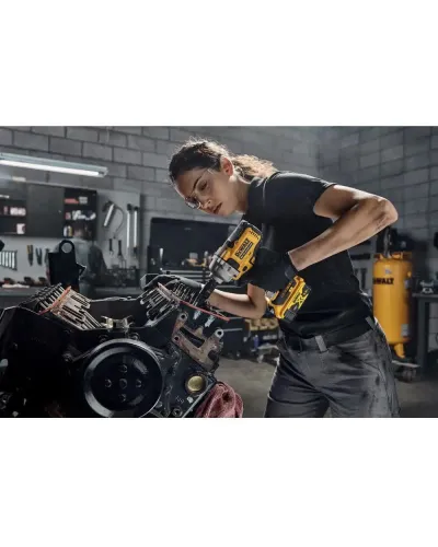Гайковерт ударний акумуляторний безщітковий DeWALT DCF892P2T (DCF892P2T)