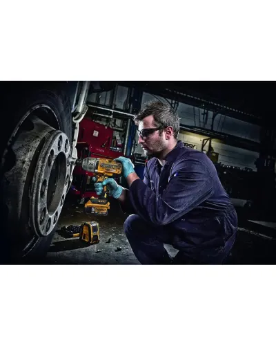 Гайковерт ударный аккумуляторный бесщёточный DeWALT DCF899N (DCF899N)