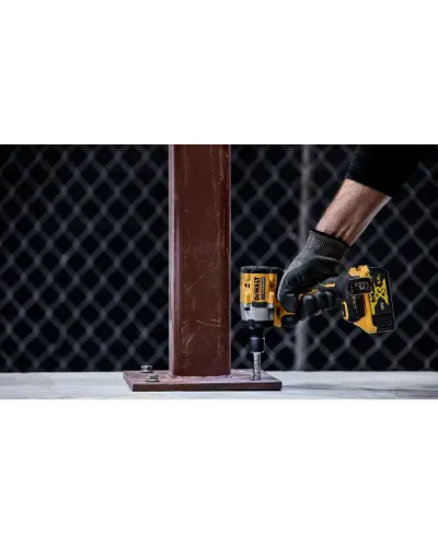 Гайковерт ударний акумуляторний безщітковий DeWALT DCF922P2T (DCF922P2T)