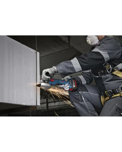 Акумуляторна болгарка Bosch GWS 18V-8 Professional L-BOXX 136 (АКБ і ЗП) (06019N9003)